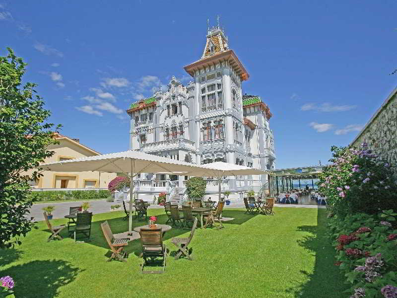Rosario, Palacete Hotel Ribadesella